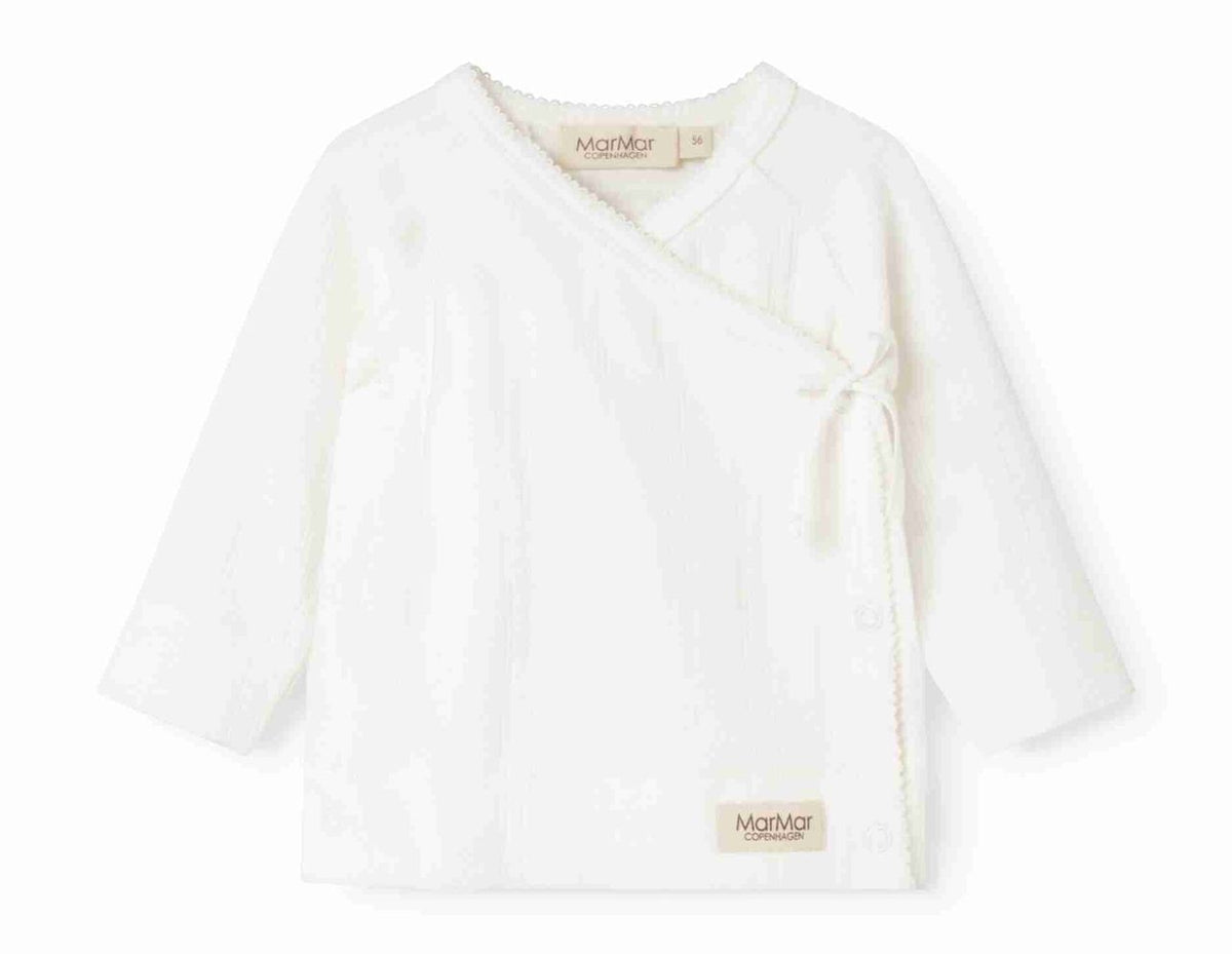 Gentle White Wrap Set with Hat
