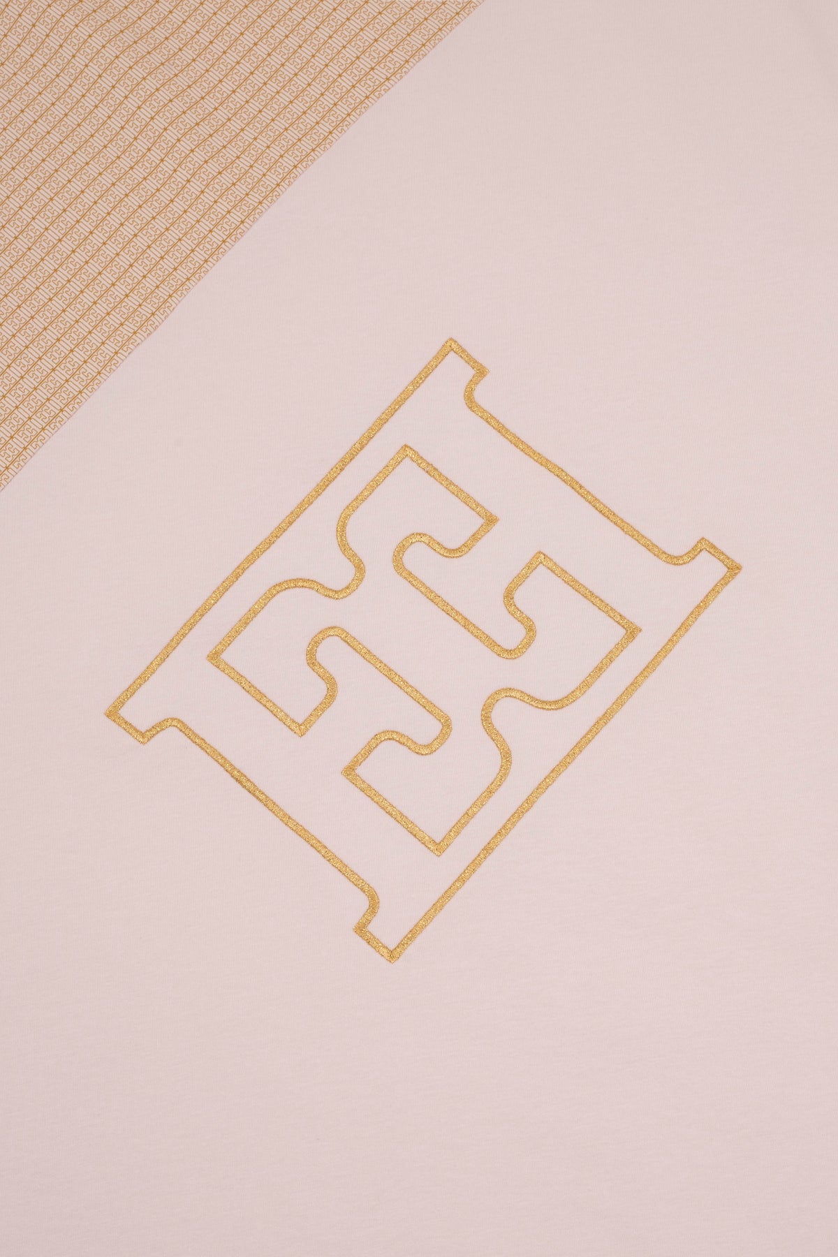 LOGO ROSEWATER BLANKET