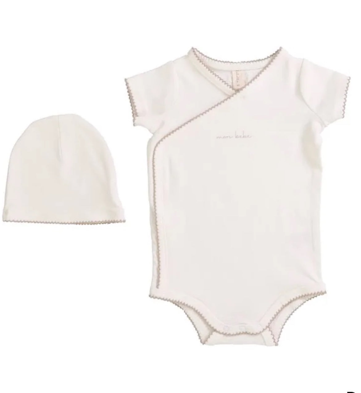 White/Oat Scalloped edge Onesie set