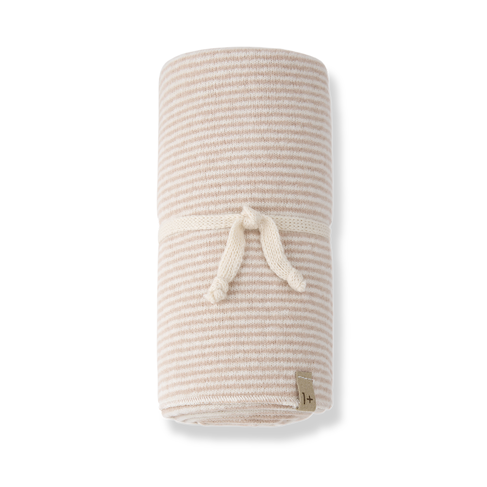 Jeanine Pink Blanket