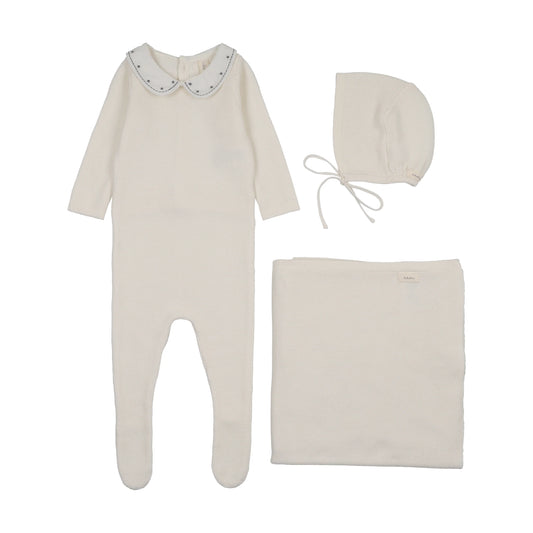 Embroidered Knit Collar Cream/Blue Layette Set